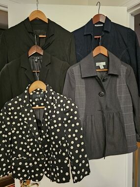 5/50$ LOT Women's Blazer Size S F21, Marie Claire, U2B, Joan Of Arc, Point Zero